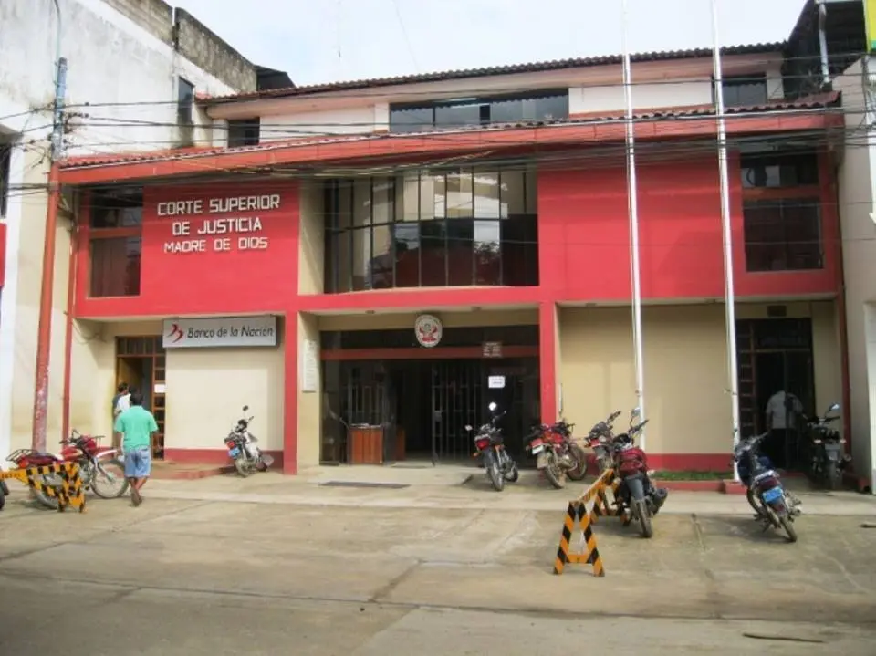 Frontis de la Corte Superior de Justicia de Madre de Dios. Foto: Colegio de Abogados de Madre de Dios