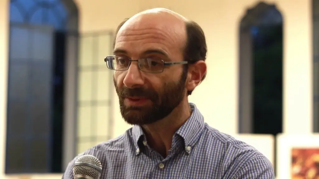 Padre Darío Bossi, durante una entrevista: Foto: Observatorio de Evangelización en Movimiento.