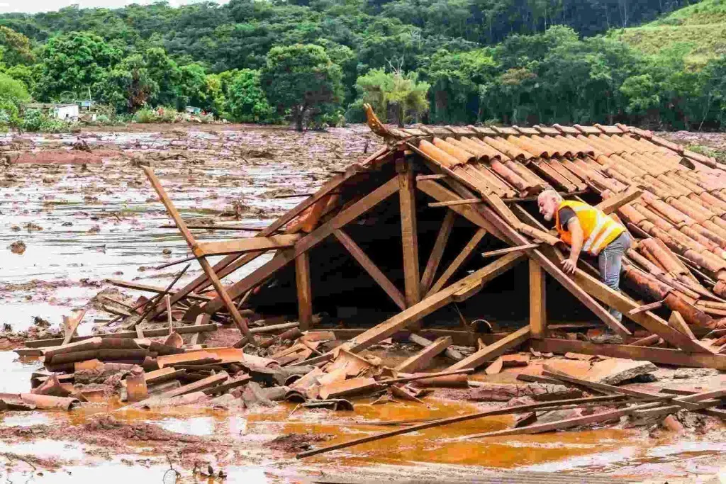 Imagen de Brumadinho, comunidad brasileña que está sufriendo por la explotación minera. Foto: Iglesias y minería