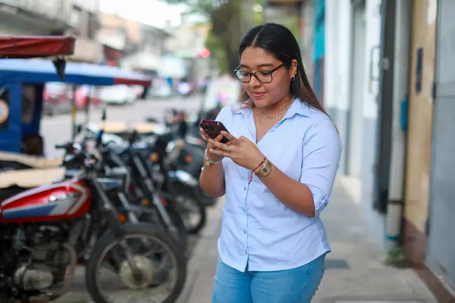 FOTO NP NORMAS DE INTERCONEXI&Oacute;N.jpg