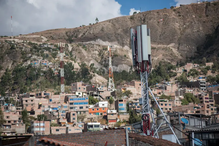 FOTO NP INGRESOS DEL SECTOR TELECOMUNICACIONES