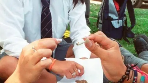 Drogadicción escolares.