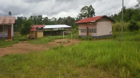 Además se necesita una obstetra, un biólogo y un psicólogo que atiendan permanentemente en el centro de salud de la zona.
