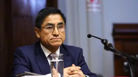 Exjuez César Hinostroza fugó a Europa por Ecuador. Fuente: Andina.