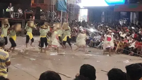 Celebración por los 25 años del Mercado Modelo. Fuente: Radio Madre de Dios.