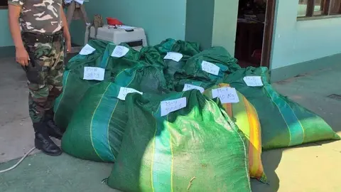 Hojas de coca eran trasladadas en una moto carguera. Fuente: Ministerio Público.