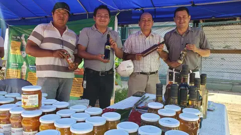 Feria está instalada en el cruce de la Av. Ernesto Rivero y el Jr. Ica. Foto: Dircetur Madre de Dios.