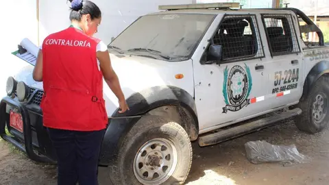 Se verificó el estado de los vehículos de Serenazgo y la PNP. Foto: Contraloría Madre de Dios.