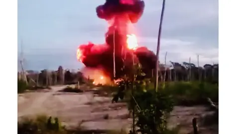 Militares y policías desplegaron operativo de interdicción en la zona de amortiguamiento de la reserva nacional Tambopata. Foto: ANDINA/Difusión