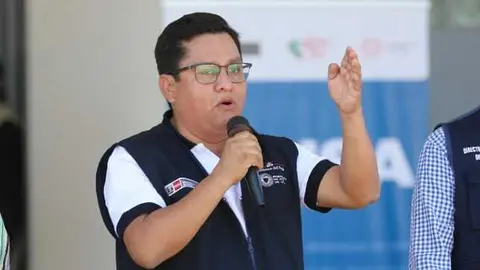 standard_Ministro Vásquez “unidos vamos a derrotar al dengue”-1