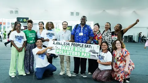 Activista de Madre de Dios recolecta un millón de firmas para exigir justicia climática