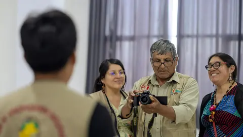 Comunicadores indígenas en Madre de Dios fortalecen sus capacidades para contar sus propias historias
